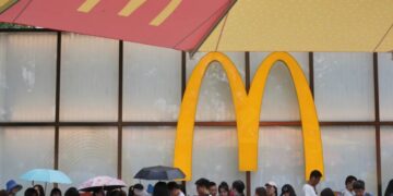 U.S. and China are divided on tariffs, but fast food is their common ground as burgers come to China and boba tea grows in the U.S.