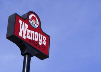 Wendy’s franchisee blames bankruptcy on weak marketing and beef costs