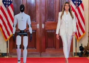 Trump scoffs at AI apocalypse warnings and vows to hit the gas on ‘super intelligence’