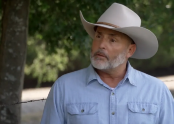 ‘I mean, wow’: Lifelong Republican’s ’60 Minutes’ confession becomes a lightning rod