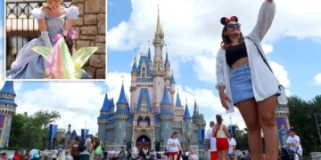 Disney woos visitors with $59 tickets as Universal, SeaWorld struggle with weaker attendance