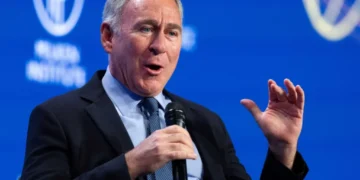 GOP megadonor’s corporate move in peril after cars crushed in Miami construction mishap
