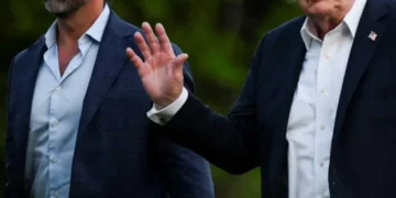 GOP senator demands probe into Don Jr in move ‘very likely to upset Trump’: report