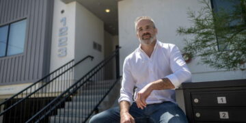 Why L.A. developers aren’t building more apartments, despite epic housing shortage