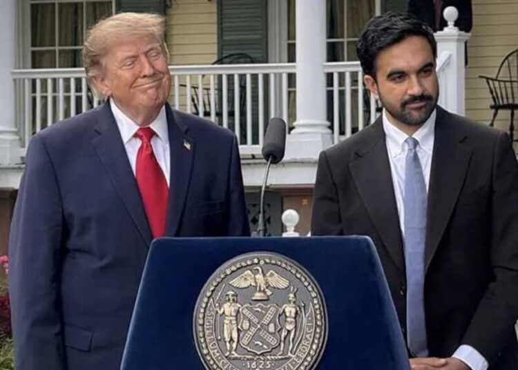 Trump confusion caught on camera during ‘awkward’ appearance with Mamdani