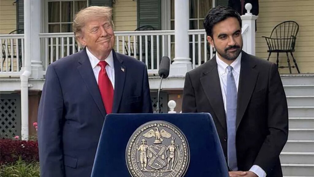 Trump confusion caught on camera during ‘awkward’ appearance with Mamdani