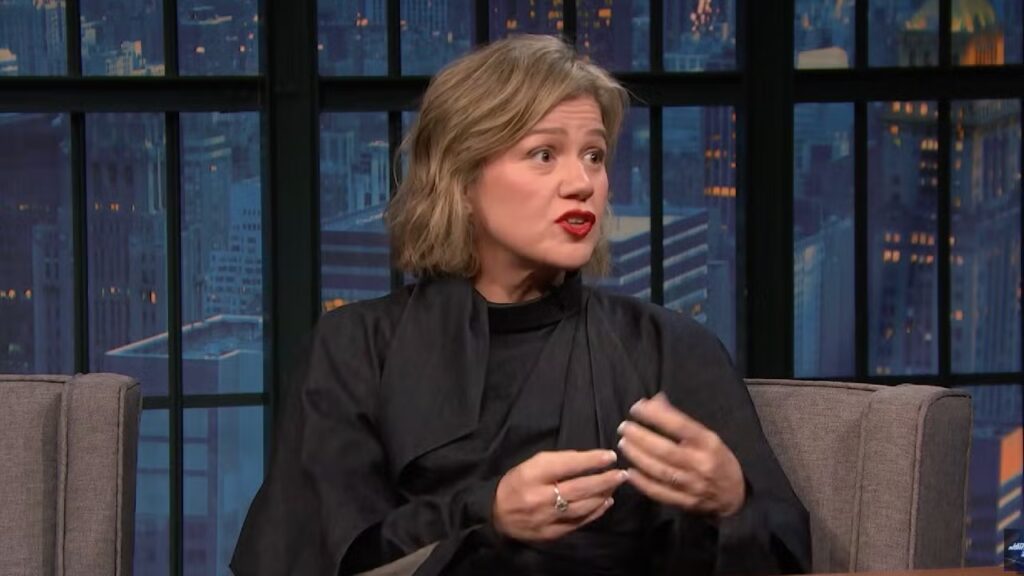 Kelly Clarkson Marvels at the Difficulty of Singing ‘Golden’: ‘Made Me Its Bitch, a Little Bit’