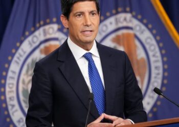 How Kevin Warsh’s rate hike exposed a 2-speed U.S. economy, with AI and housing at the poles