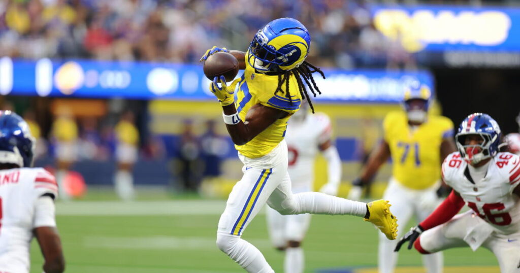 Davante Adams’ 195-yard masterpiece calms all of the ‘freaking out’ about Rams