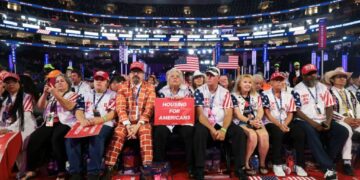 MAGA panics as lifelong Republican vows to support Dems: ‘Bro we need your vote’