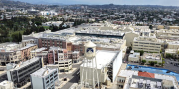 How Paramount Won Warner Bros.