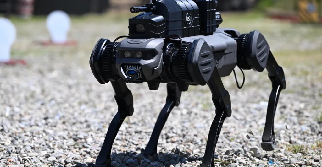 Soldiers can refuse to commit war crimes. Can AI?