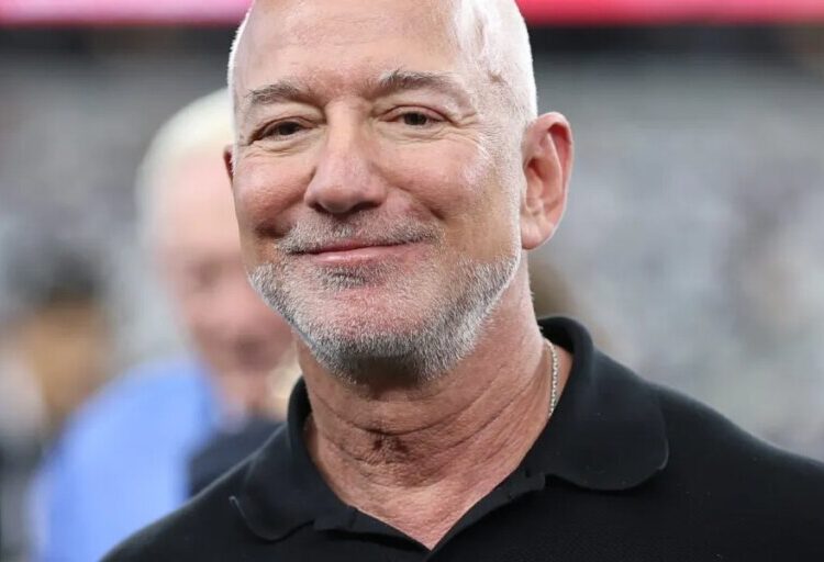 After 40 investors rejected Jeff Bezos’ Amazon pitch, his parents offered $245,573 of their retirement savings