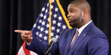 Florida governor candidate Byron Donalds removes Trump mentions from campaign website