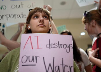 On Wall Street, frustration is mounting that AI will hijack the climate debate