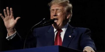 Trump comment used against him as GOP midterm convention backfires: poll