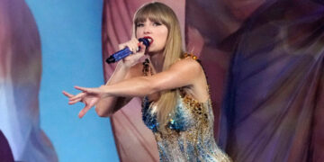 Taylor Swift Announces Extended Version of ‘The Life of a Showgirl’