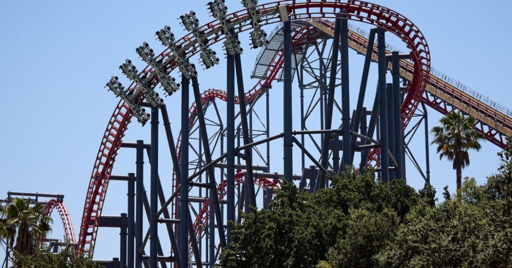 3 Riders Sue Six Flags, Saying California Roller Coaster Caused Brain Injuries