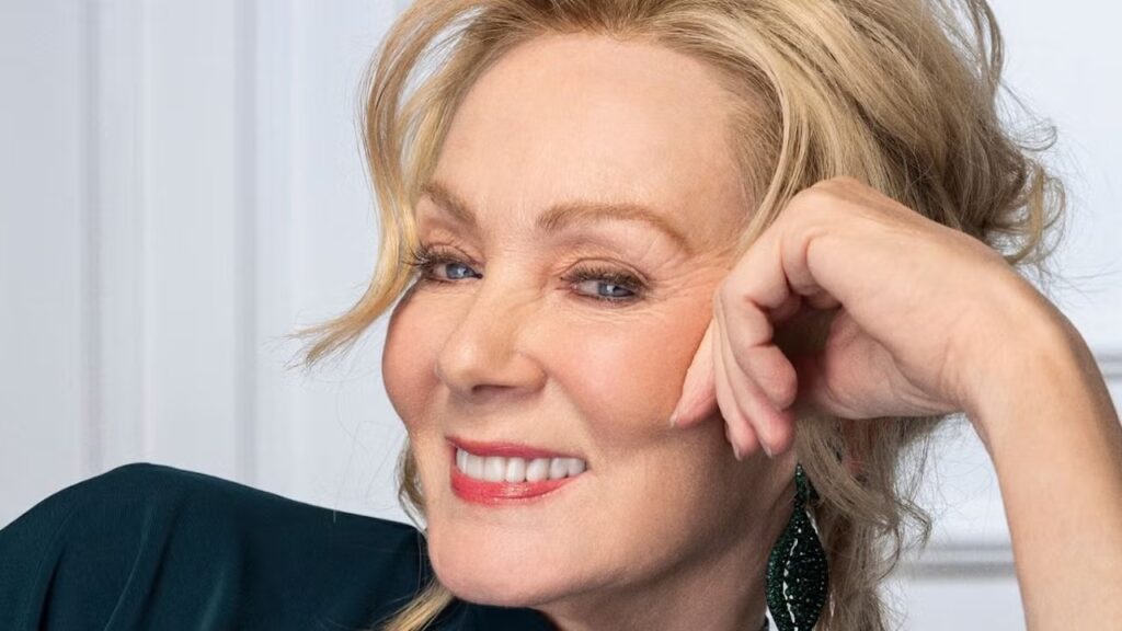 Jean Smart Joins ‘The Families Stone’ at Searchlight