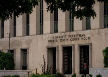 Judge Holds Off on Immediate Ruling on White House’s Media Ban
