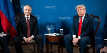 Trump Invites Putin to Attend Group of 20 Summit in Miami