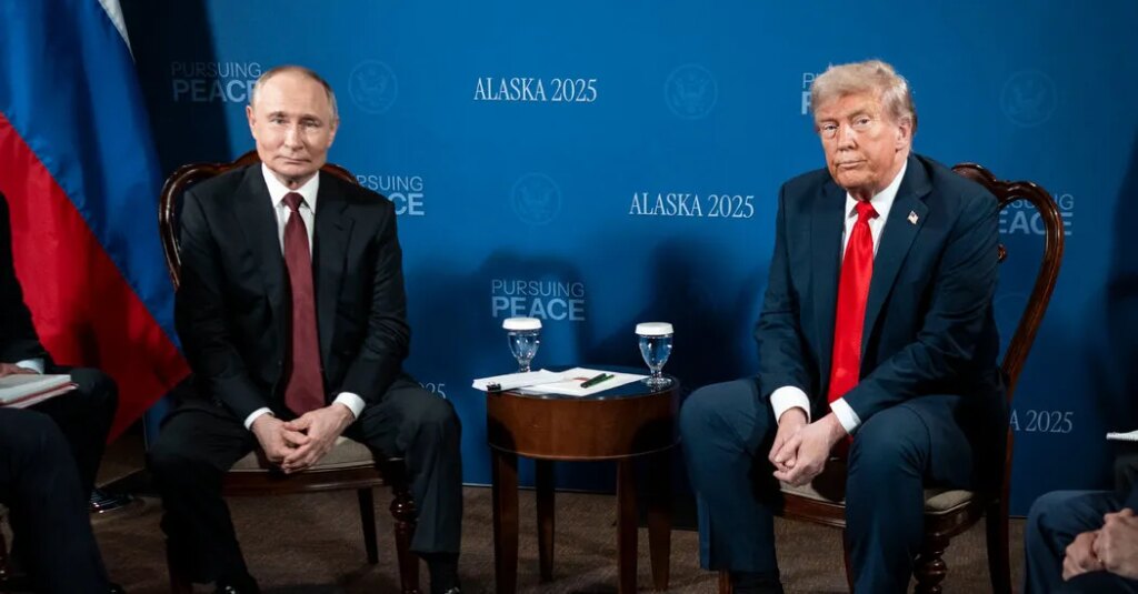 Trump Invites Putin to Attend Group of 20 Summit in Miami