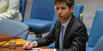 At U.N., tech leaders urge global effort to limit AI’s risk to humanity