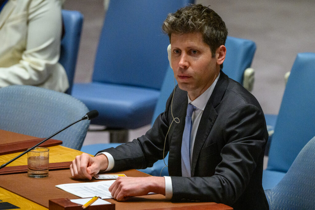 At U.N., tech leaders urge global effort to limit AI’s risk to humanity