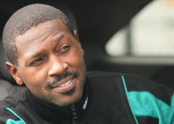 Ex-NFL star Antonio Brown will avoid prison in attempted-murder case, attorney says
