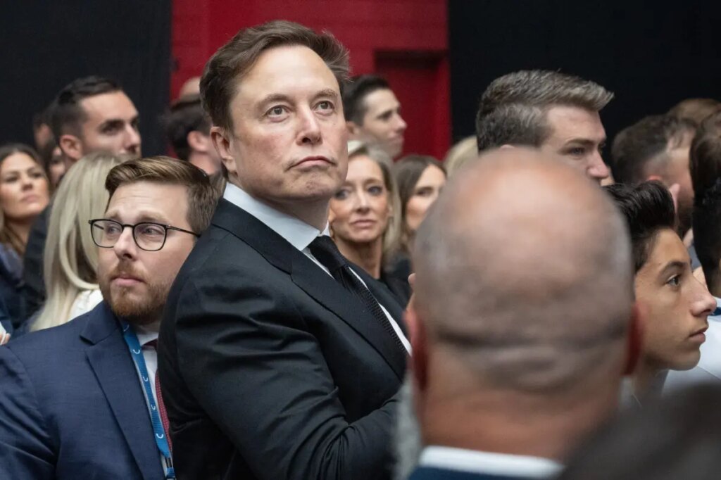 Trump’s best bet to cool the Ukraine war and cut oil prices starts with Elon Musk