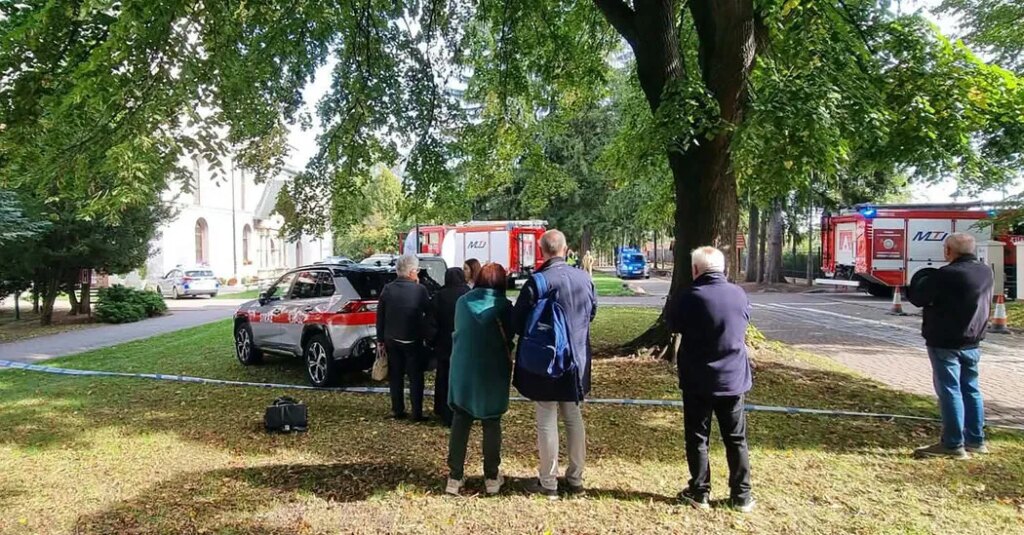 Stabbing in Poland Leaves Priest Dead and Adds to Tension With Ukraine