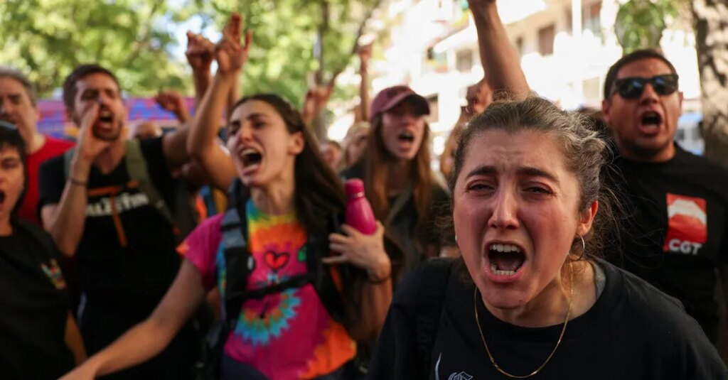 Forced Eviction of 87-Year-Old Woman Spurs Outrage in Spain