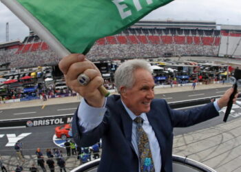 NASCAR legend Darrell Waltrip steps away from public life after brain disease diagnosis
