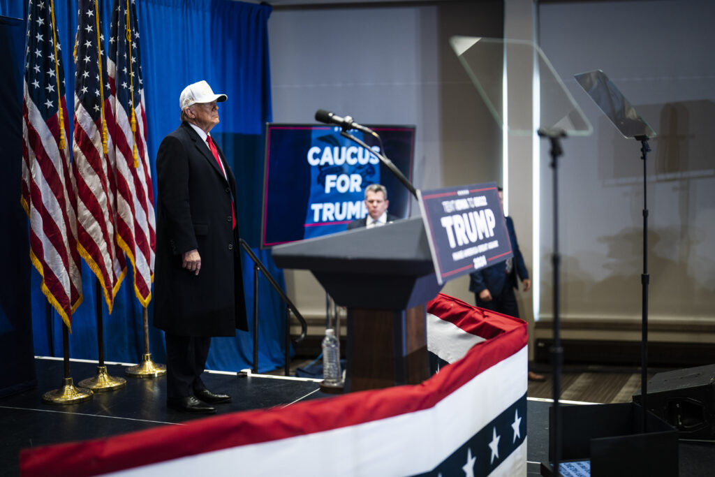 Court dismisses Trump lawsuit against Iowa pollster, Des Moines Register