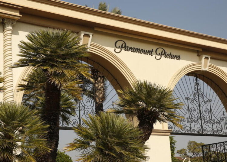 Judge holds off on ruling in states’ antitrust settlement with Paramount