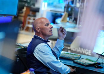 A shaky day for oil prices and the bond market leaves stocks little changed