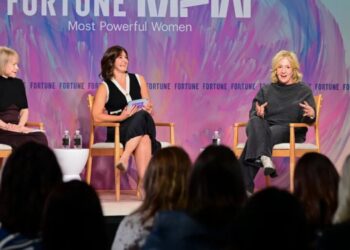 Brené Brown says the key to surviving AI is rejecting Jack Welch’s advice and embracing humanity. The problem is humans ‘can’t stand each other’