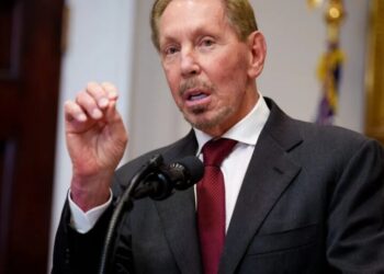 Oracle gave Larry Ellison and his co-CEOs nearly $1 billion in stock options. By fiscal year end, all were underwater