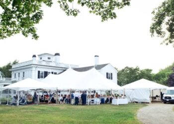 In Coastal Towns, the Nor’easter Upended Wedding Plans