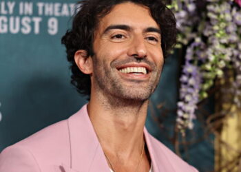 Texts link Justin Baldoni’s crisis PR pro to secret ‘smear’ sites, complaint alleges