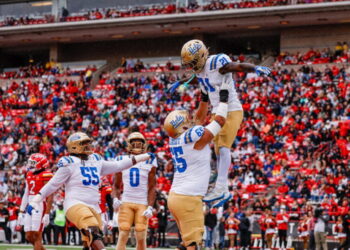 UCLA dominates in all phases of the game during rout of Maryland, improves to 4-0