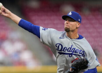 Dodgers’ Blake Treinen likely to miss playoffs after sustaining injury in bullpen