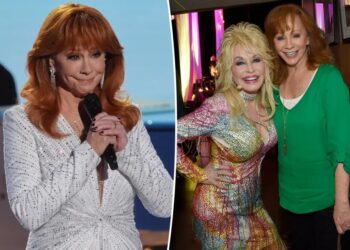 Reba McEntire haunted by missed call from Dolly Parton a month before her death: ‘I’ll never know why’