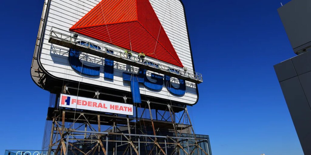 How Trump could wrest Citgo from Elliott Management and hand it back to Venezuela