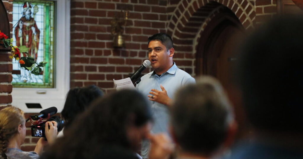 Trump supercharged ICE. Now battleground candidates are scrambling for a message