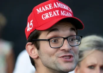 Here’s a fascinating sign vicious dictator Trump is losing favor with MAGA media