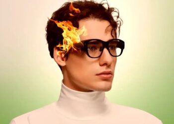 New Smart Glasses Scald Users’ Heads With Horrific Temperatures