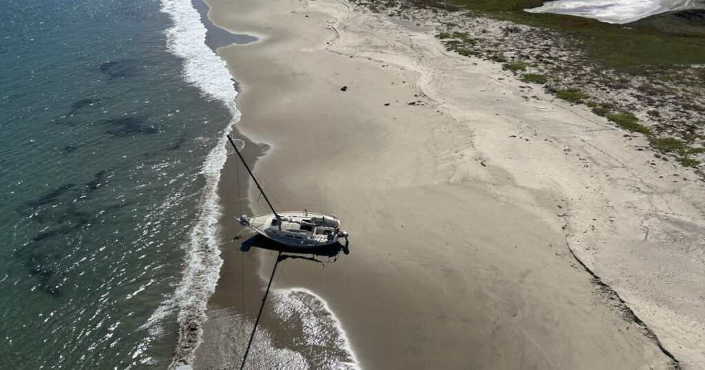 Coast Guard rescues sailor after boat runs aground on Santa Rosa Island