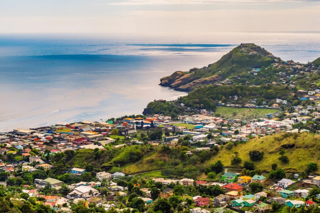 4 killed, 4 wounded in mass shooting near capital of Caribbean luxury tourism destination
