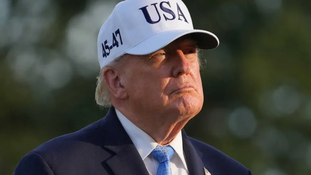 Trump has CEO in an ‘awkward’ corner ahead of their Sunday night dinner date: report